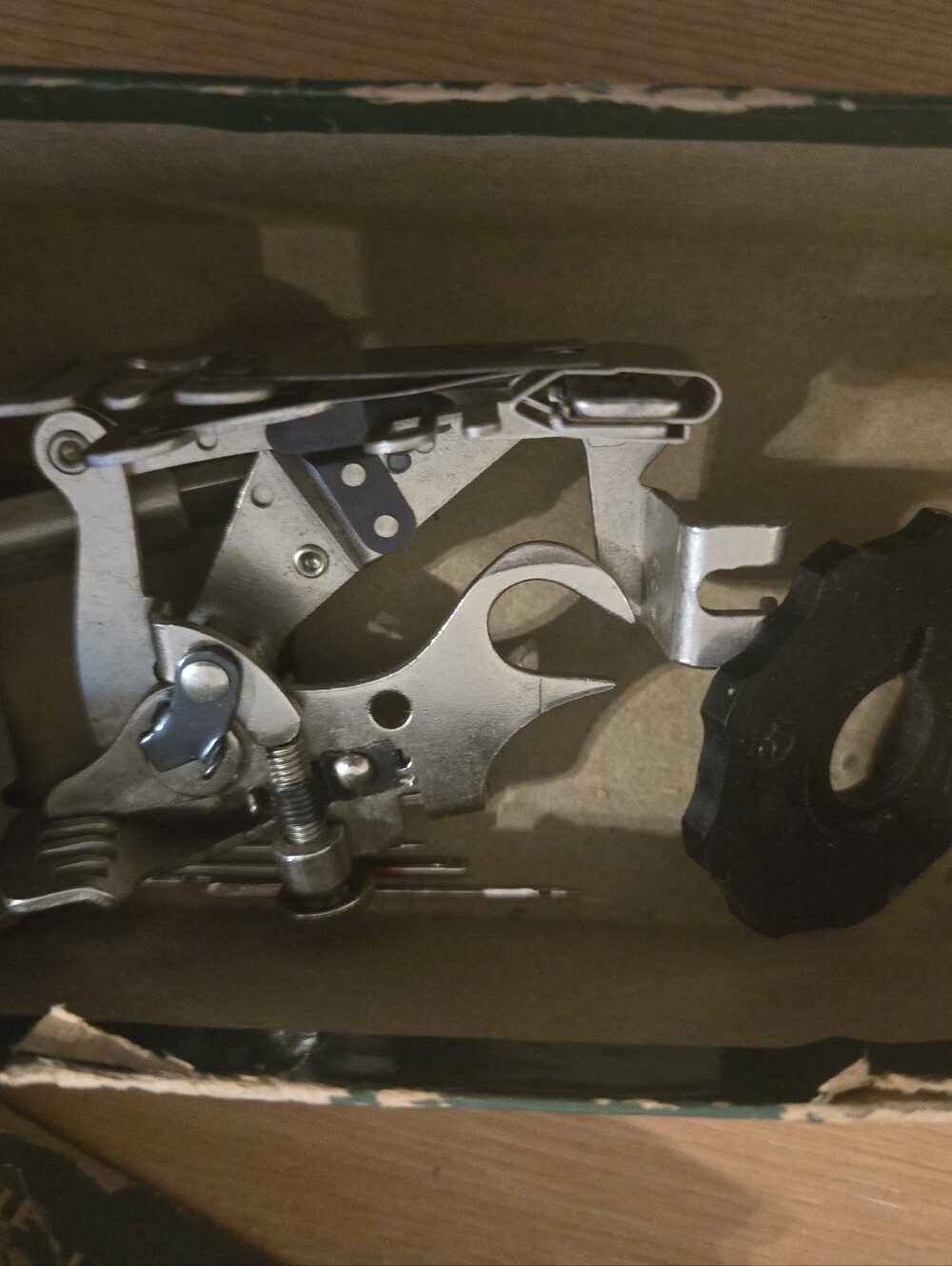 Singer Sewing Machine Accessories - Picture 11 of 11